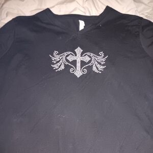 Blk bedazzled  tshirt